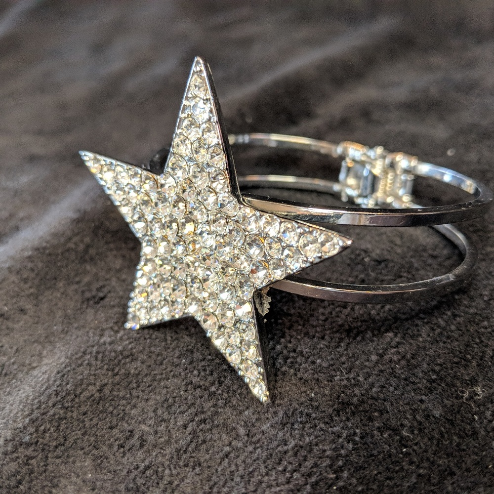 Rhinestone "Star of the show" bracelet